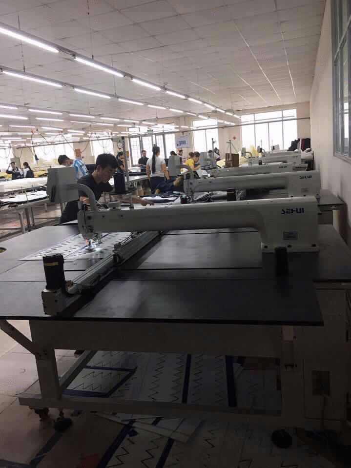 ảnh thực tế máy lập trình tại xưởng